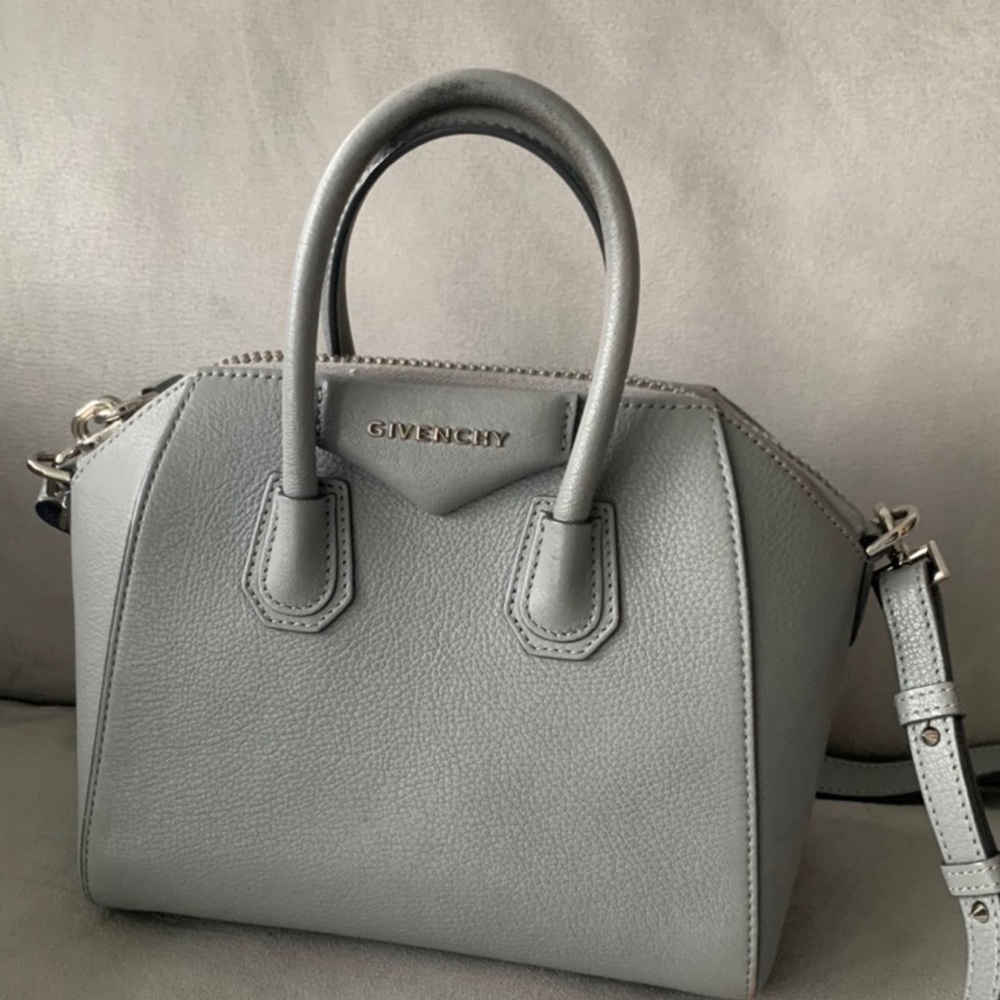 Authentic Givenchy Small Antigona Handbag